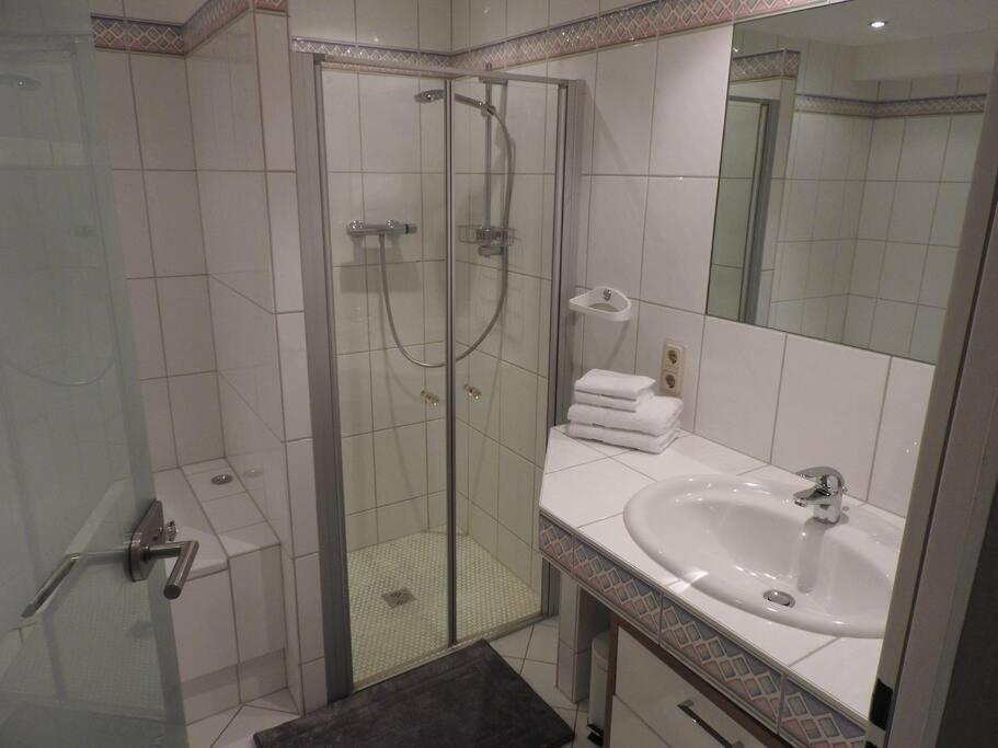 Schoene Gemuetliche Ferienwohnung Mit Fernblick. Nalbach Bagian luar foto
