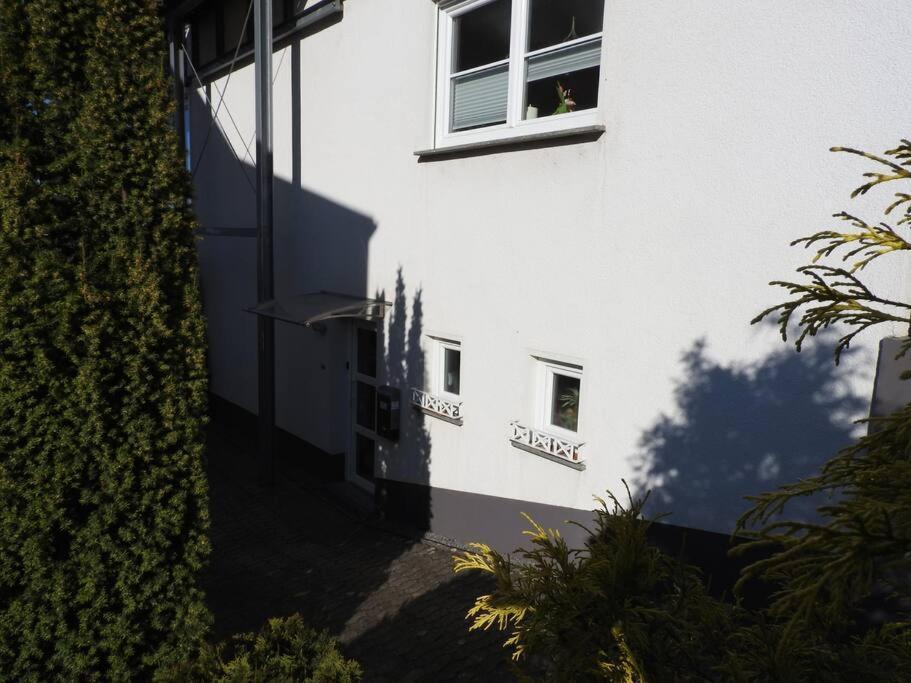 Schoene Gemuetliche Ferienwohnung Mit Fernblick. Nalbach Bagian luar foto